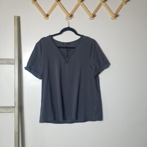NWT VERY J WOMEN'S BLUE GRAY V NECK BLOUSE SIZE LARGE